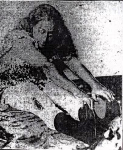 THE ONLY HATHA YOGA MOVEMENT THAT IS NEEDED BEFORE MEDITATION THE MAHA (GREAT) MUDRA (SEAL) <3